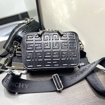 [Premium] GIVENCHY 지방시 4G 가죽 안티고나 U 카메라 백 BKU01YK17L-001