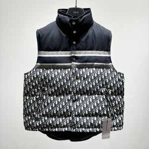 디올 알프스 슬리브리스 다운 베스트 S-XXL