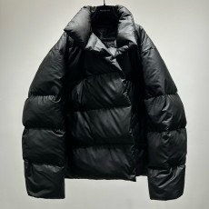 발렌시아가 랩 푸퍼 S-XL